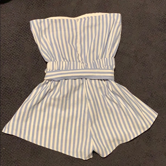 Striped romper - Picture 4 of 4